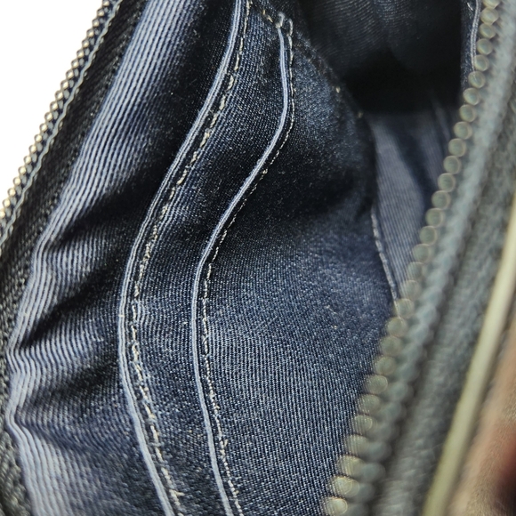 Coach Corner Zip Small Wristlet Crossgrain Leather Navy Blue Pouch Gold Hardware - Picture 8 of 10